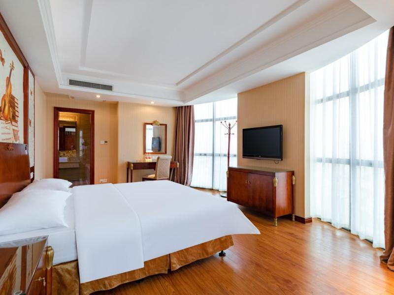 Vienna Hotel Shenzhen Songgang Shajiang Road Екстериор снимка