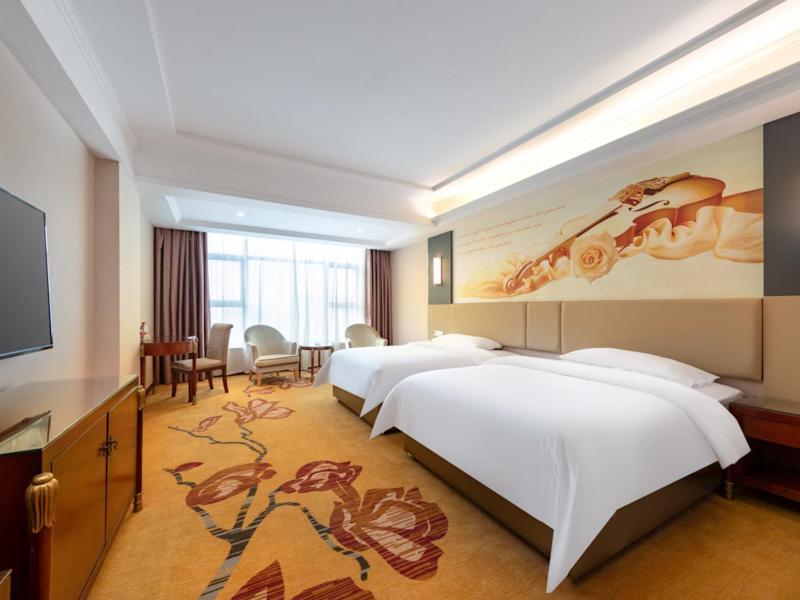 Vienna Hotel Shenzhen Songgang Shajiang Road Екстериор снимка